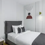 ホテル Moevenpick Lalez Durres