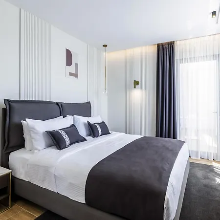 Mövenpick Lalez Durres Hotell 5*
