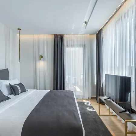 Mövenpick Lalez Durres 5*