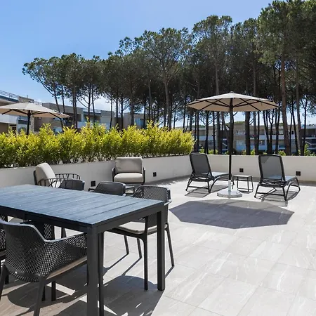 Mövenpick Lalez Durres 5* Plazhi San Pietro