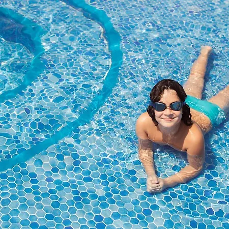 Mövenpick Lalez Durres Hotell 5*