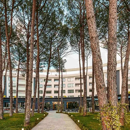 Mövenpick Lalez Durres 5*