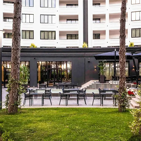 Otel Moevenpick Lalez Durres 5*