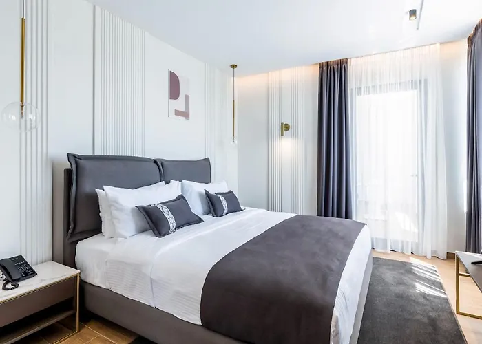 Moevenpick Lalez Durres Ξενοδοχείο Plazhi San Pietro