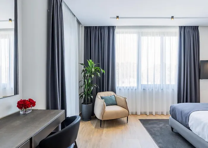 Moevenpick Lalez Durres Ξενοδοχείο Plazhi San Pietro