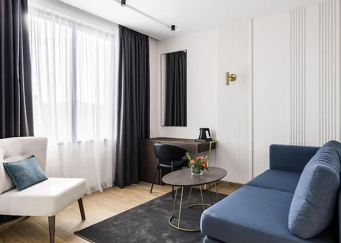 Moevenpick Lalez Durres Ξενοδοχείο Plazhi San Pietro